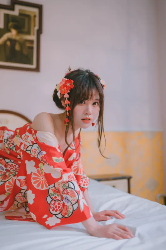 Xing Dai Lu Lu quyến rũ cùng trang phục Kimono